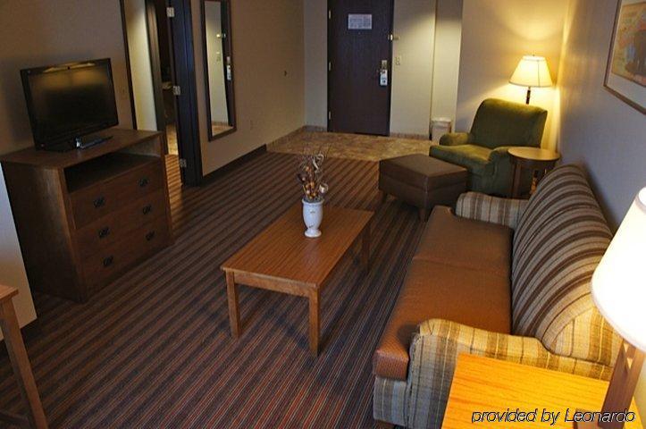 Express & By Ihg Donegal