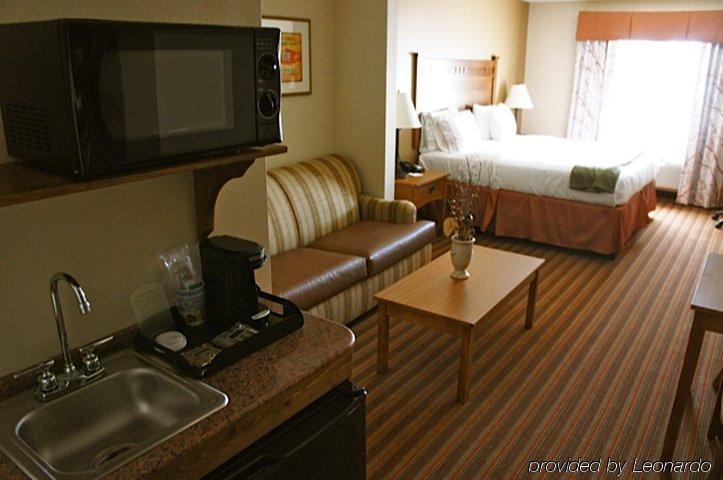 Express & By Ihg